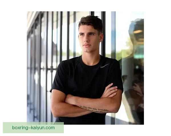 匈牙利队长索博斯洛伊本赛季表现稳健，持续提升国家队竞争力